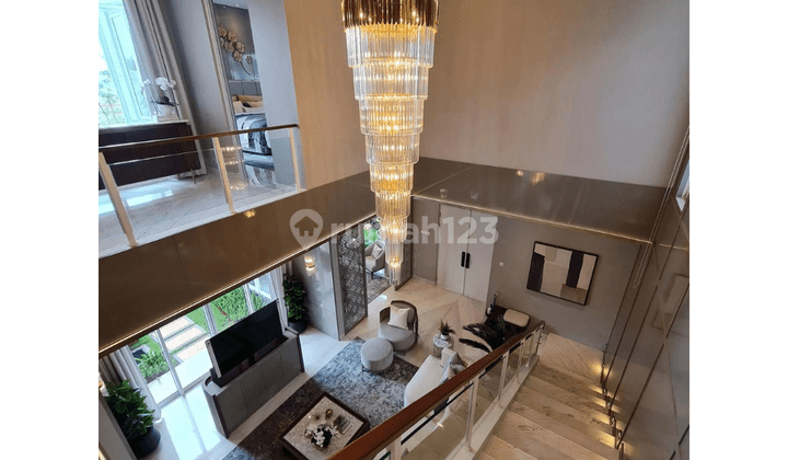 Rumah 2 Lantai di Gading Serpong Semi Furnished Sangat Strategis  3