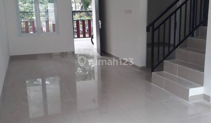 Dijual rumah siap huni di Citra Raya Cikupa bundaran 1  2