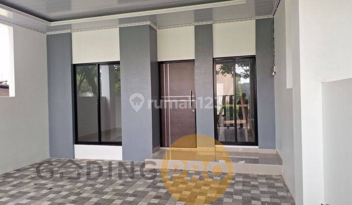 Dijual Rumah Mewah Dengan Kanopi Dak Di Citra Raya 2