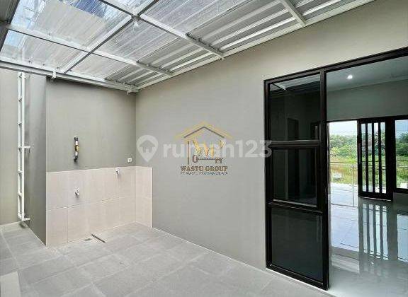 RUMAH MEWAH DIJUAL, FULL FURNISHED DI MAGUWOHARJO 2