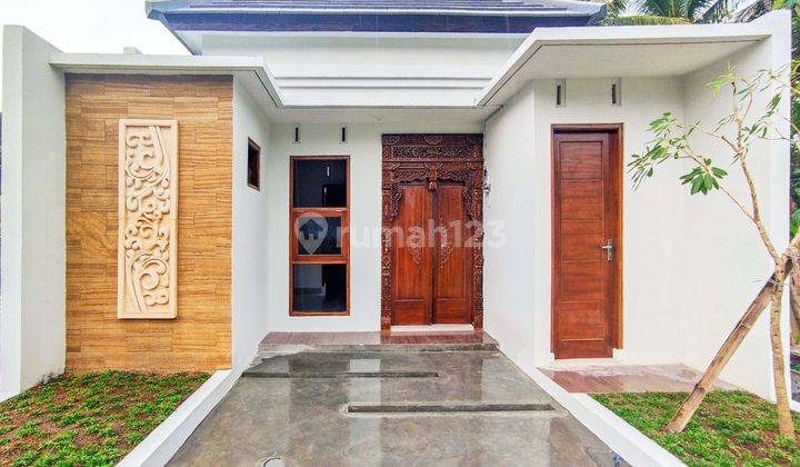 Rumah Klasik Modern Bisa Kpr Dekat Jalan Wates Km 12 1