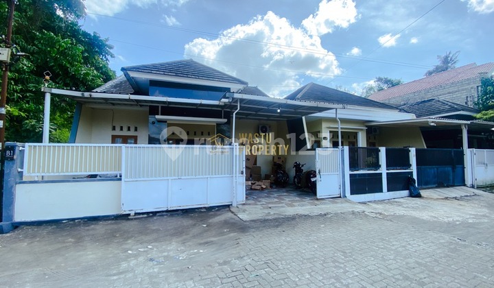 RUMAH MURAH NEGO KONDISI BAGUS DI MAGUWOHARJO SLEMAN