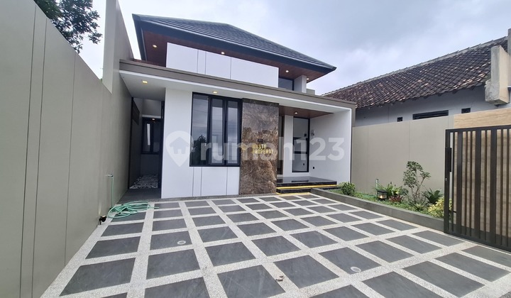 Rumah Siap Huni Timur Jalan Kaliurang KM 10, 5 Menit Pasar Gentan 2