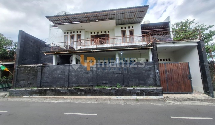 RUMAH STRATEGIS SINDUHARJO DEKAT PUSAT KOTA JOGJA RUMAH STRATEGIS SINDUHARJO DEKAT PUSAT KOTA JOGJA
