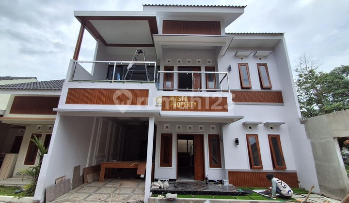TWO-STORY NEW HOUSE IN ONE GATE CLUSTER NEAR ADISUCIPTO AIRPORT 2