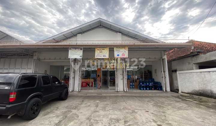 FOR SALE, SPACIOUS BUSINESS PREMISES IN A STRATEGIC LOCATION ON WEST IMOGIRI STREET.