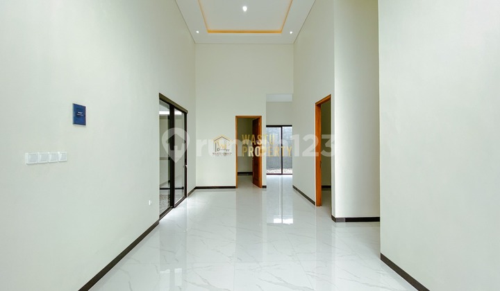 RUMAH DESAIN MEWAH, TANAH LUAS DI NGAGLIK, SLEMAN  2