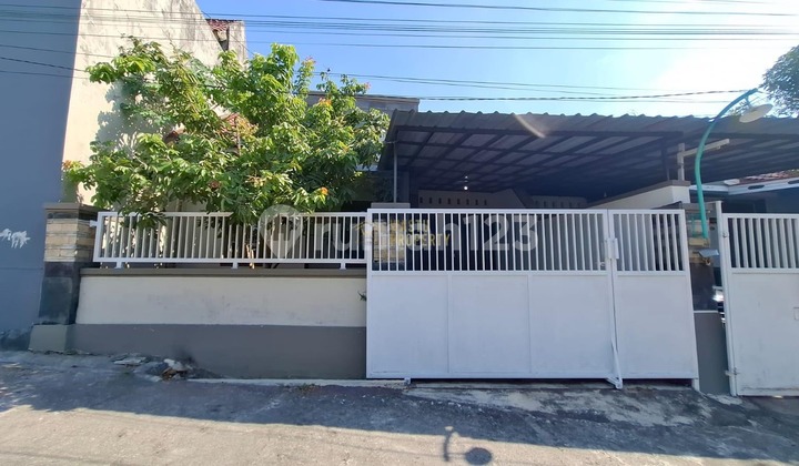 SPACIOUS HOUSE AT AFFORDABLE PRICE, EASY ACCESS NEAR UPN CAMPUS 2