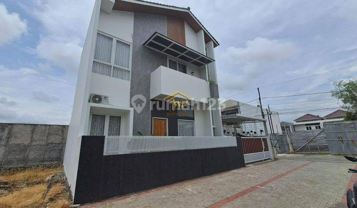 Rumah 2 Lantai Design Modern Minimalis Dekat Tvri Jogja 2