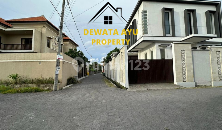 LAHAN LUAS 4,59 ARE KAWASAN VILLA LOKASI BATUR SARI  2