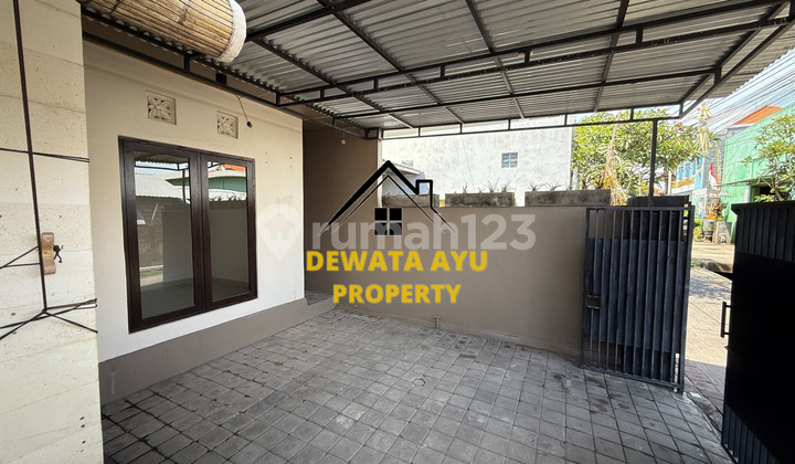 1-Story Rental House 3 Empty Rooms 200 sqm Land West-Facing in Renon