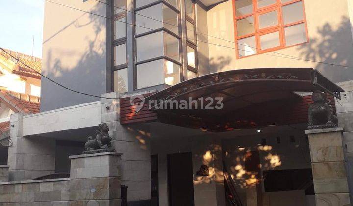 Rumah 2 Lantai 3 Kamar Strategis Lokasi Panjer  4