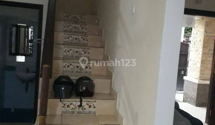 Rumah Sewa 5 Kamar Dengan Kolam Renang Di Panjer  4