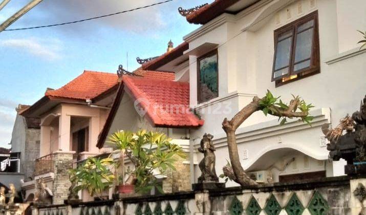 Rumah Sewa 5 Kamar Dengan Kolam Renang Di Panjer  1