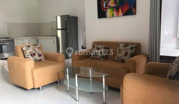 Rumah 2 Kamar Furnished Dengan Kolam Lokasi Taman Sari Marlboro 7
