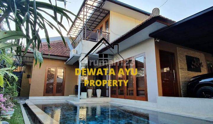 Minimalist Villa 4 Bedrooms Furnished 300M2 Land View Rice Fields in Sanur 1