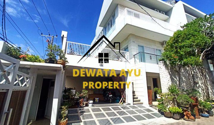 Villa Mewah 3 Lantai 4 Kamar Lahan 135M2 Furnish Di Ungasan 1