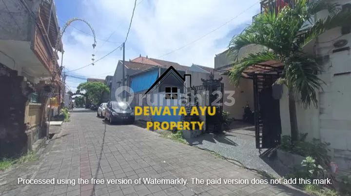 KOST  3 LANTAI 14 KAMAR LAHAN 125M2 KAWASAN RAMAI DI DALUNG 