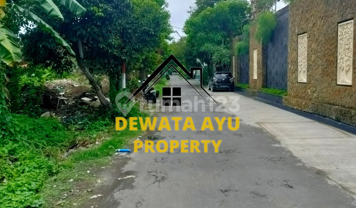 Lahan Luas 500M2 Kawasan Elit di Moh Yamin Renon