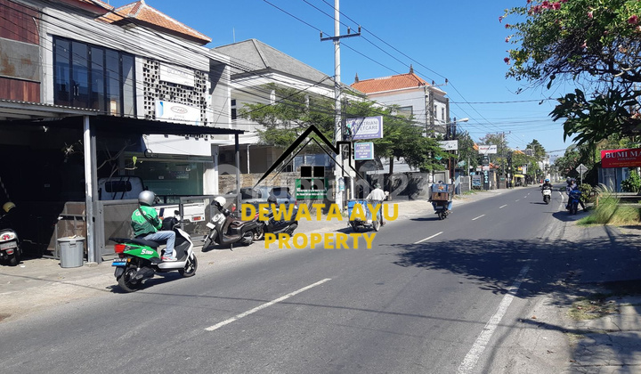 FOR SALE 2-STORY SHOPHOUSE, 61M2 LAND, COMMERCIAL AREA IN TUKAD BALIAN
