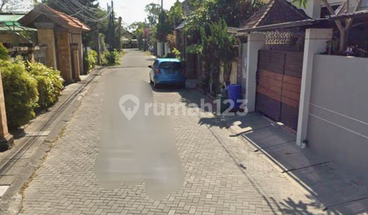 Lahan Jual Siap Bangun Luas 250M2 Lokasi Strategis di Dewi Madri