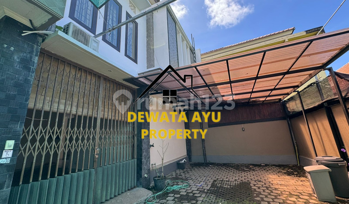 Minimalist Villa 4 Bedrooms Furnished 200M2 Land Tukad Badung Location