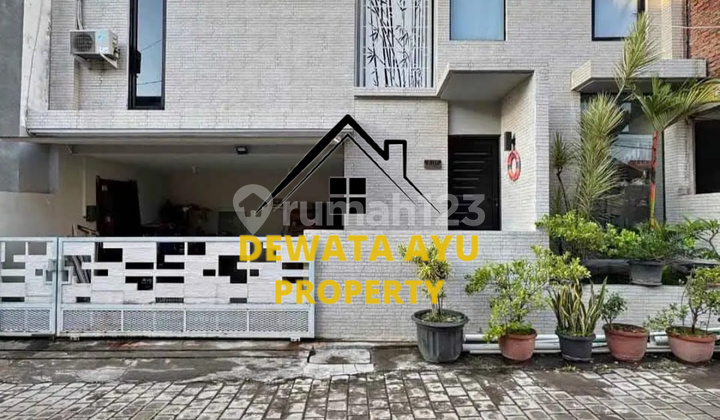 Semi Villa 2-Story House 3 Bedrooms Furnished Land 122M2 in Gunung Salak