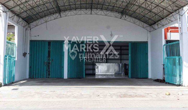Disewakan Rumah Usaha Terawat di Gondanglegi 1