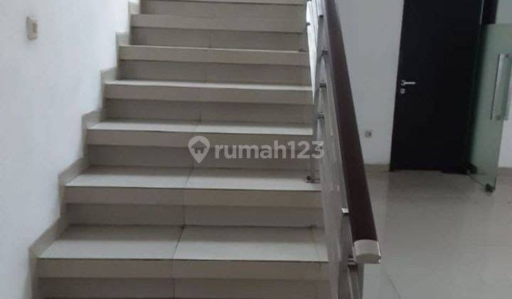 Tempat Usaha Siap Digunakan di Pucang Anom Timur 2