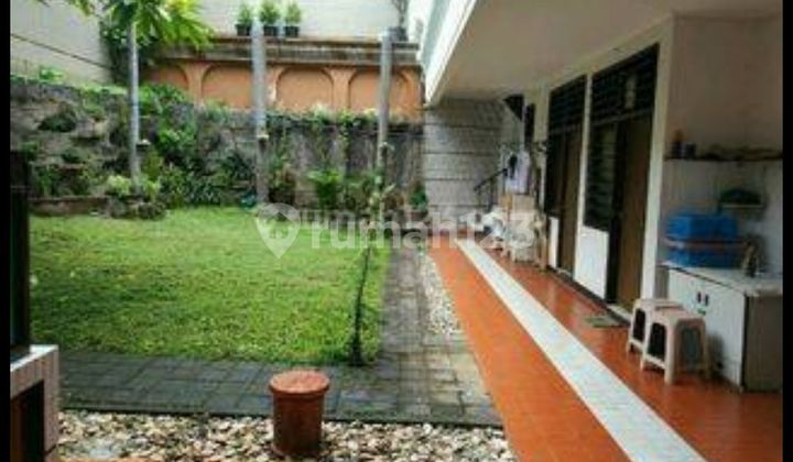 Rumah dan Tempat Usaha Siap Pakai di Jalan Ambengan Rumah dan Tempat Usaha Siap Pakai di Jalan Ambengan