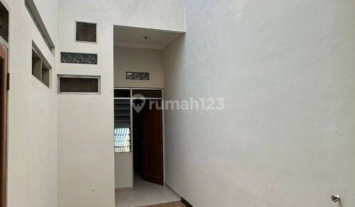 Rumah Siap Huni di Darmo Permai Timur 2