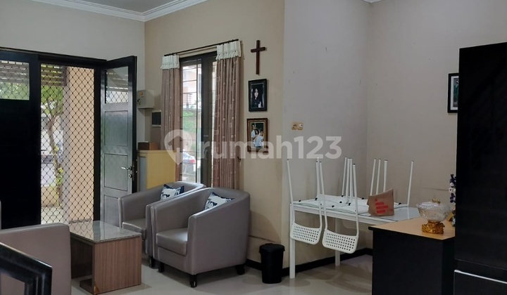 Rumah Siap Huni di Royal Residence 2