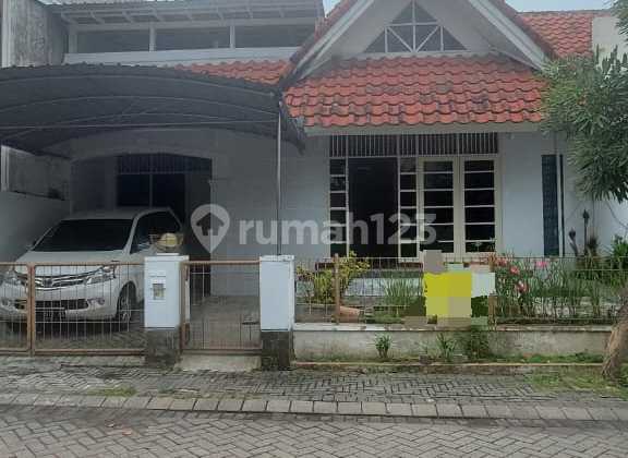 For Rent: Ready-to-Occupy House in International Village1 Citraland Surabaya