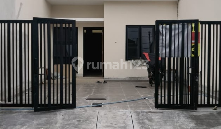 Rumah Baru Siap Huni di Darmo Harapan Indah