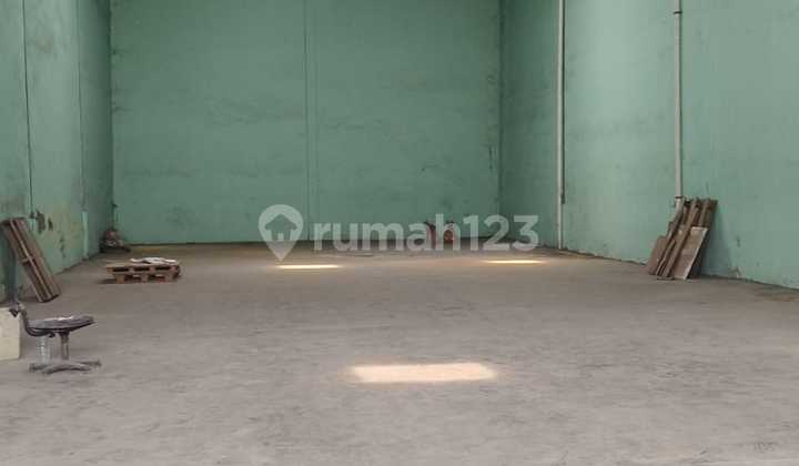 Gudang Siap Pakai di Pergudangan Tiara Jabon Sidoarjo Gudang Siap Pakai di Pergudangan Tiara Jabon Sidoarjo