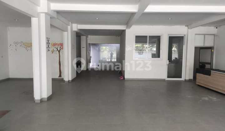 For Rent Commercial Building Raya Undaan Strategic Location
