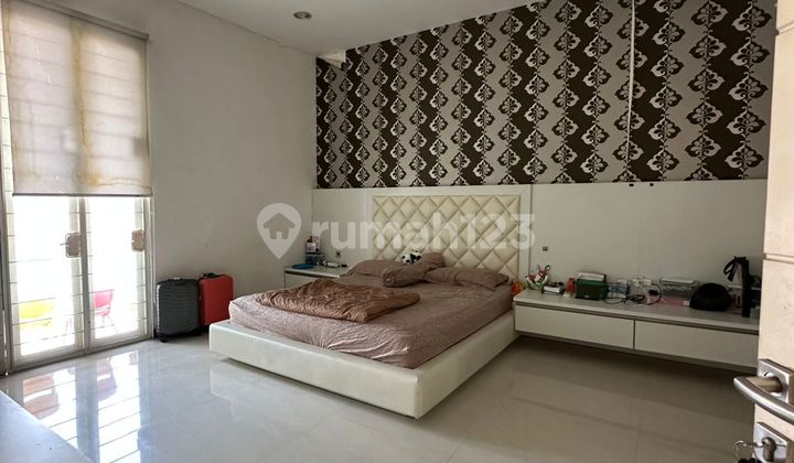 Dijual Rumah Hitung Tanah Darmo Permai 2