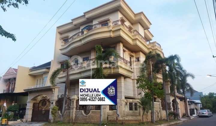 For Sale: Araya House, Classic European Super Luxury Model For Sale: Araya House, Classic European Super Luxury Model