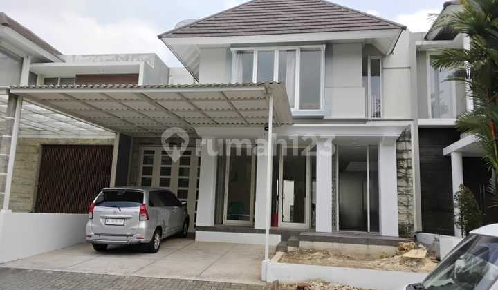 For Sale Royal Park Citraland Surabaya House