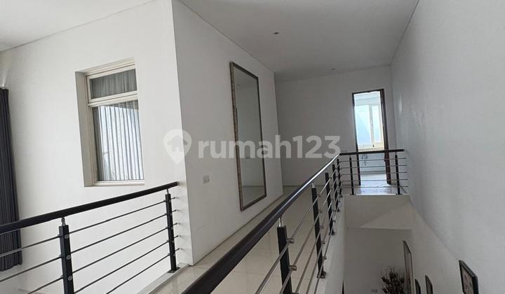 Modern Minimalist House for Sale at Graha Family 2