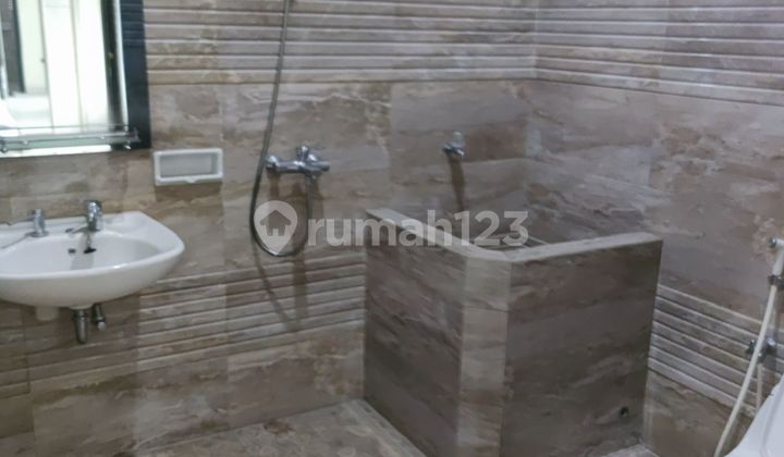 Dijual Rumah Dharmahusada Mewah Siap Huni 2