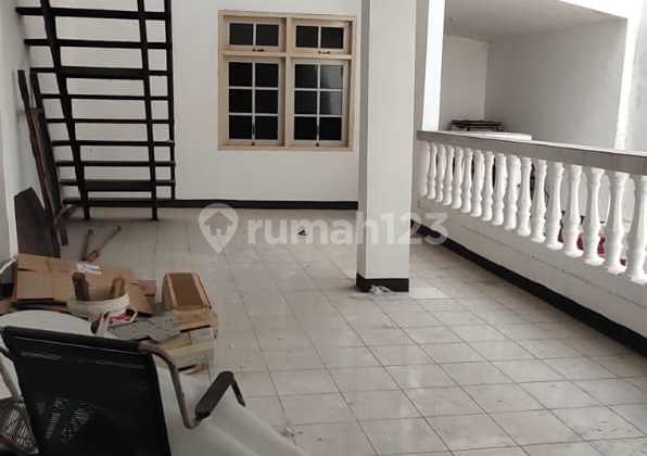 Dijual Rumah Dharmahusada Cocok untuk Home Builder 2