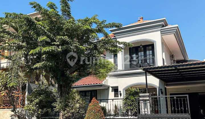 Dijual Rumah Graha Family Surabaya Barat
