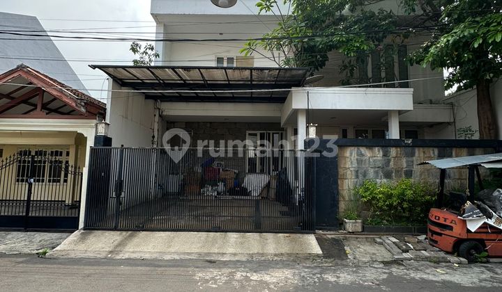 Dijual Rumah Hitung Tanah Darmo Permai Dijual Rumah Hitung Tanah Darmo Permai