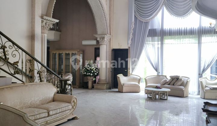 Dijual Rumah Dharmahusada Mewah Siap Huni