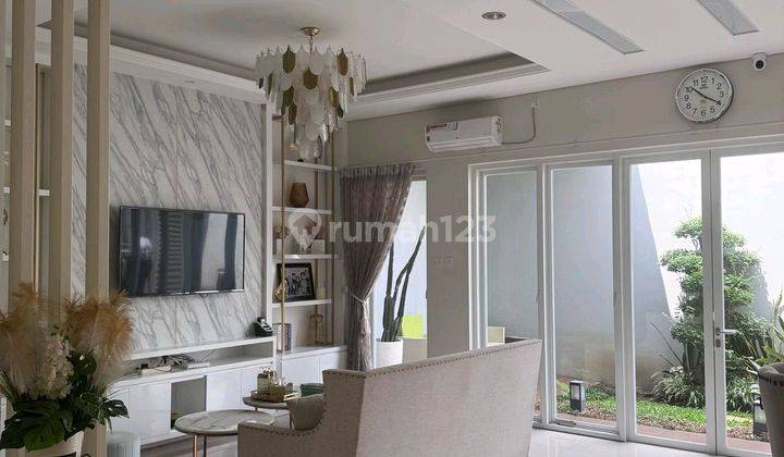 Rumah 2 Lantai Bonus Perabot Menempel Royal Residence 1