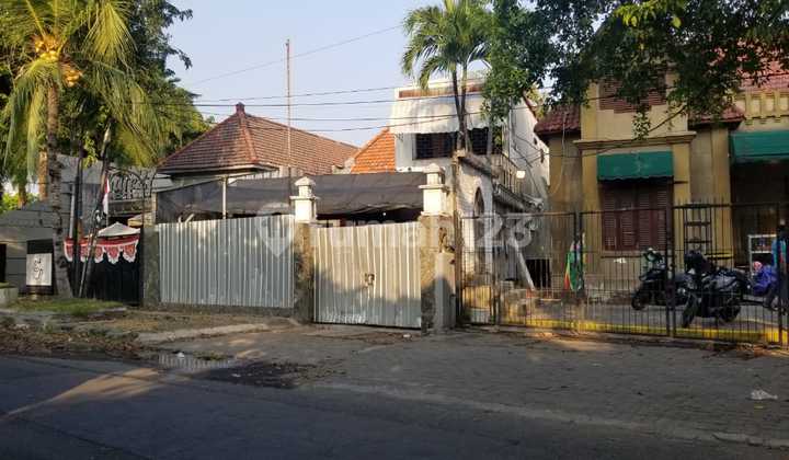 Dijual Rumah Jalan Sumatra Surabaya Pusat