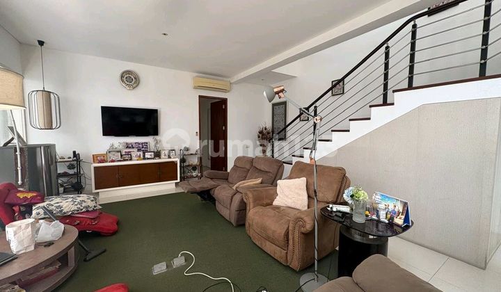 Rumah Minimalis Modern Graha Famili 2 Lantai