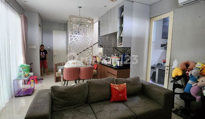 Dijual Rumah Full Furnished Royal Residence Dijual Rumah Full Furnished Royal Residence