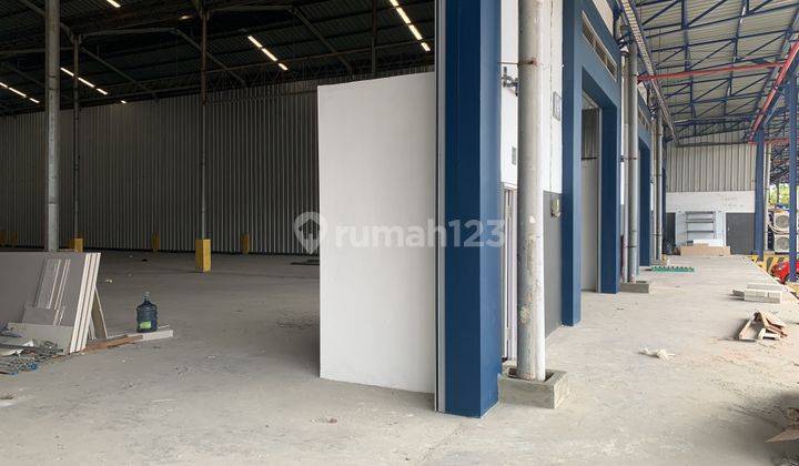 Gudang Loading Dock Bebas Banjir Luas 2500 Kapuk Penjaringan  6
